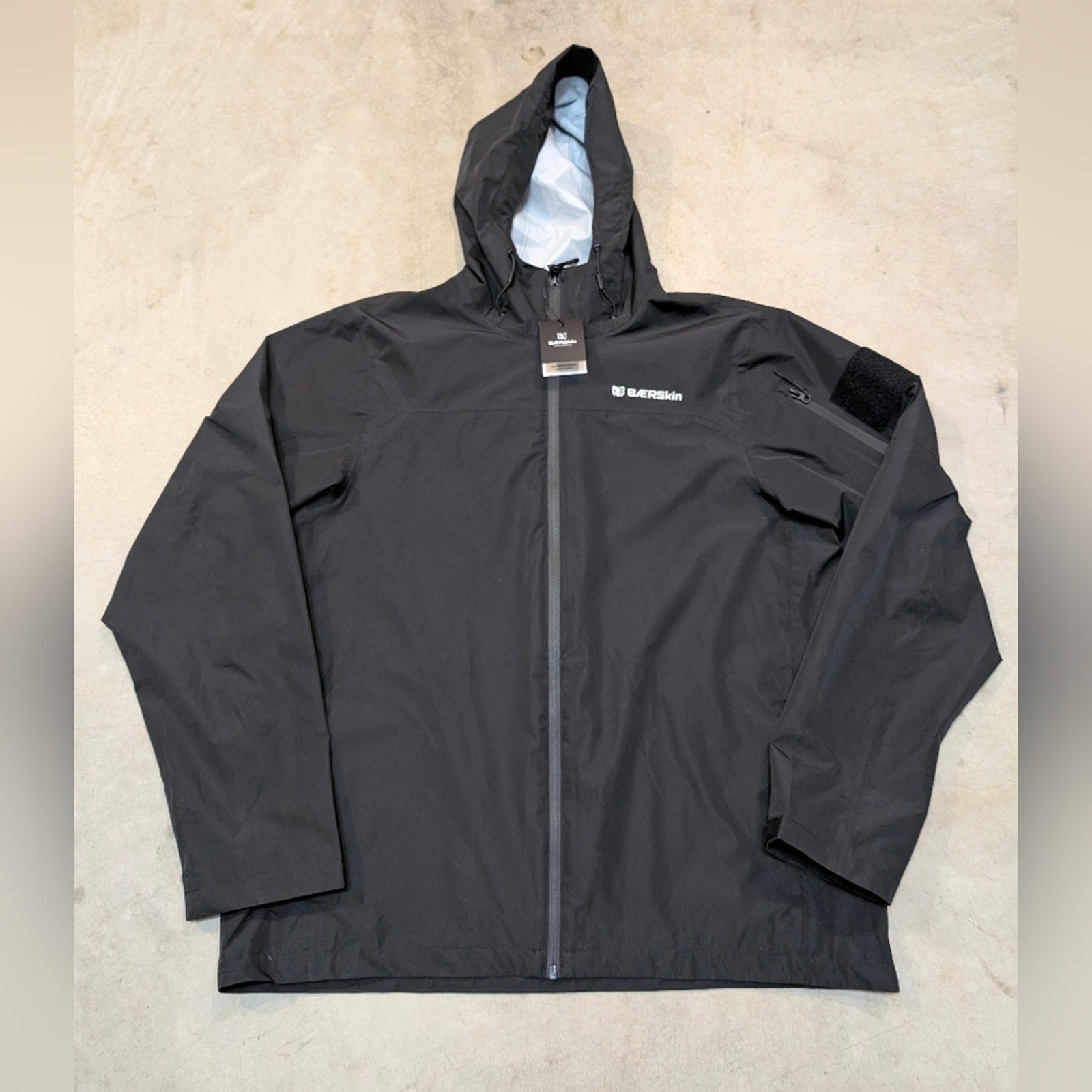 NWT Baerskin Tactical Mens L Rain Jacket Black Full Zip Hooded