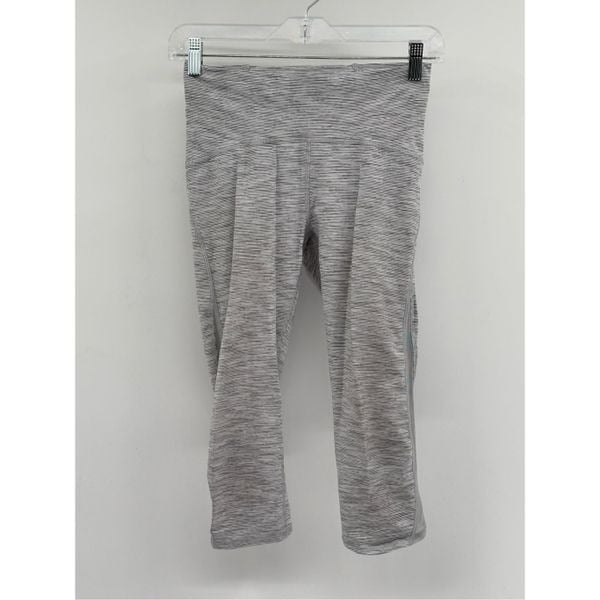 Lululemon Train Times Legging Crop Women 6 Alpine Gray White Striped