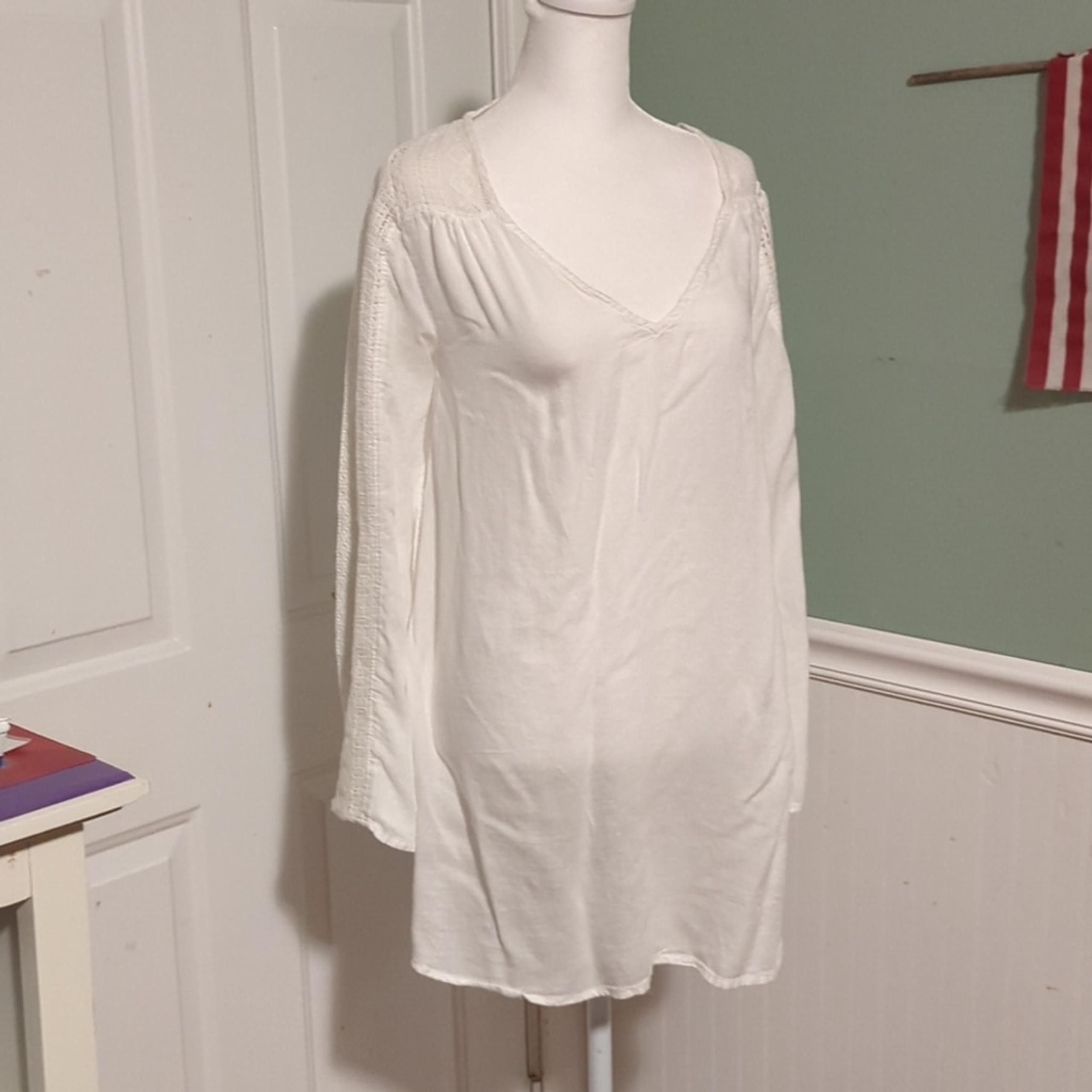 O'Neill Large white lightweight beach bathing suit coverup semi sheer see thru