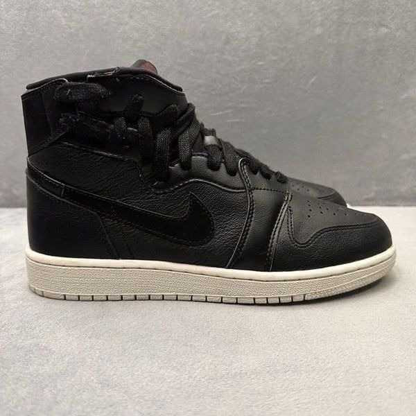 Nike Air Jordan 1 Rebel XX Womens Size 7.5 Shoes Black Sail Sneakers Zip 2018
