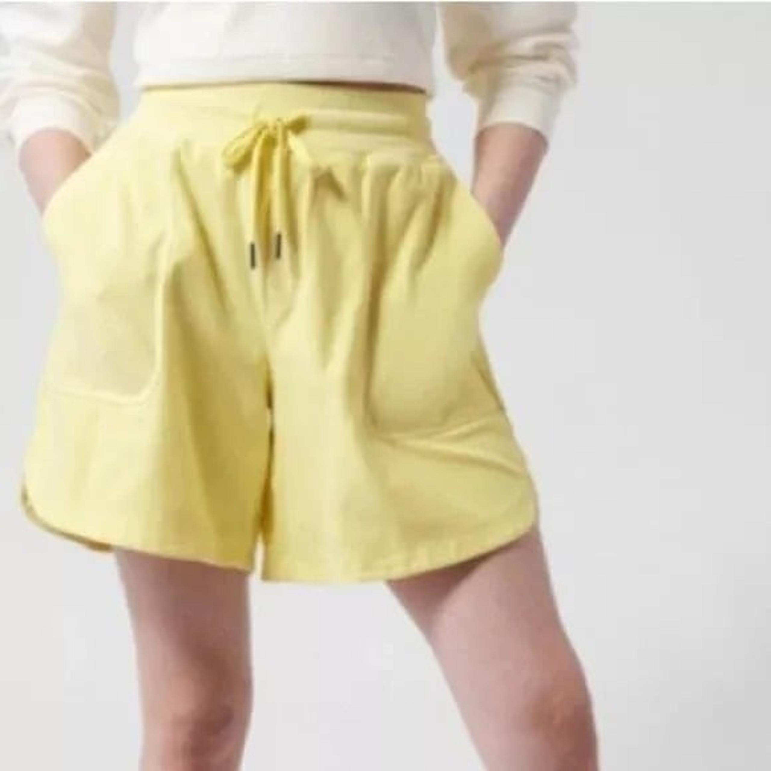 Athleta Size XS Yellow Farallon Midi Short Organic Cotton Pull On Lounge NWT $79
