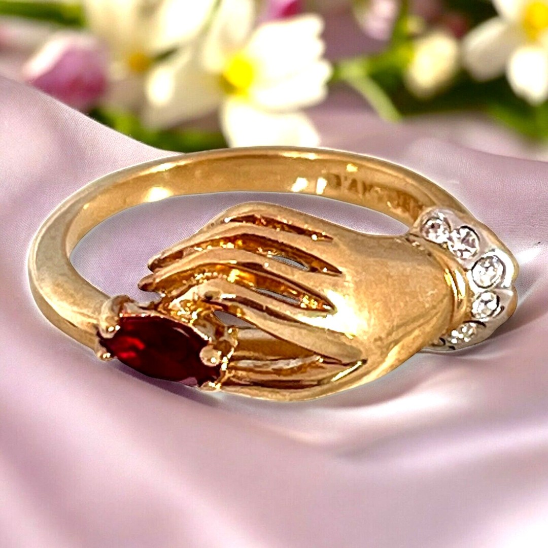Vintage Ring Size 9 Victorian Style Hand With Crystal Accent 14K Gold Plate 14U