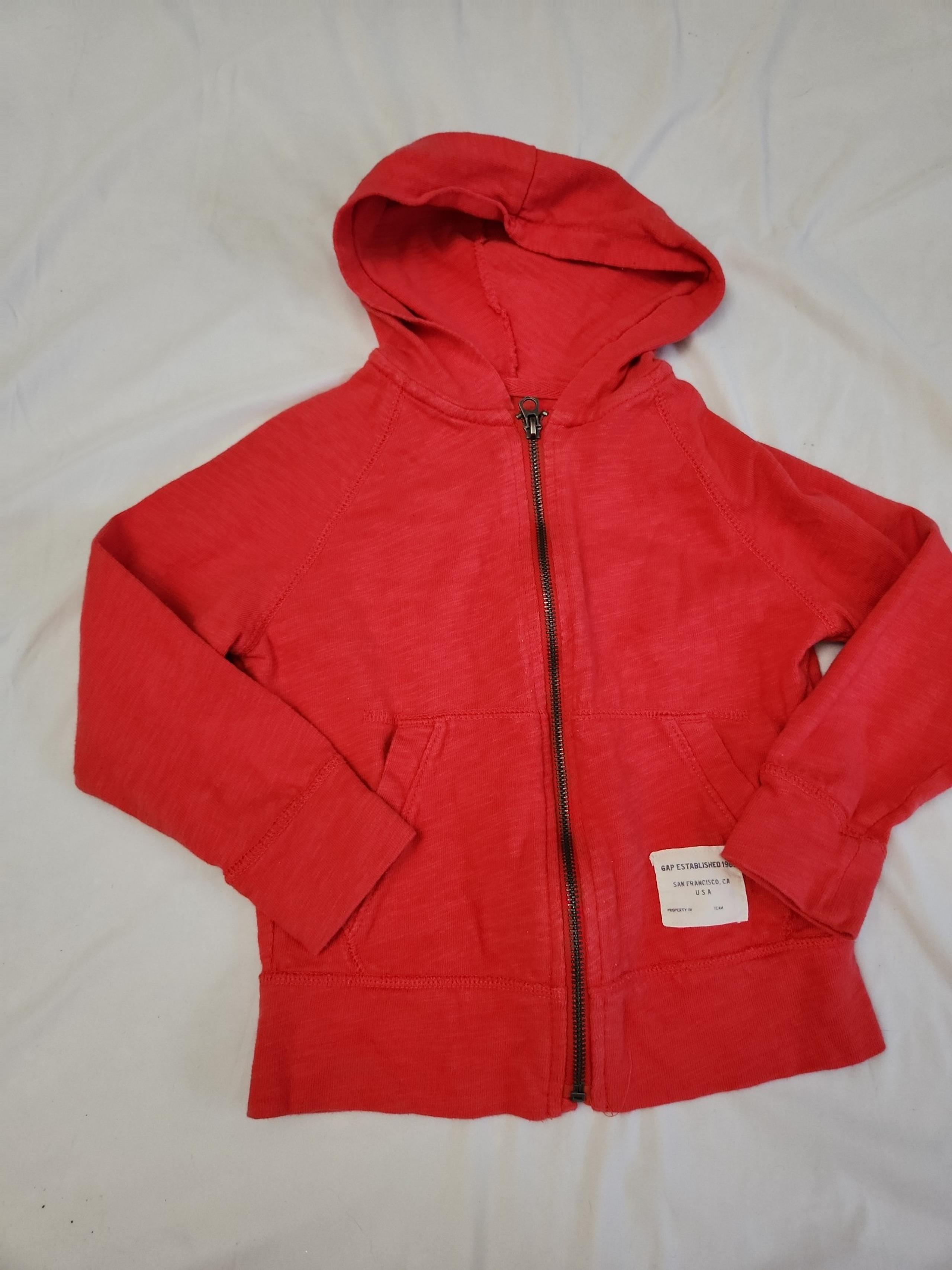 Gap boys size 4-5 red zip up jacket #610 crosspost