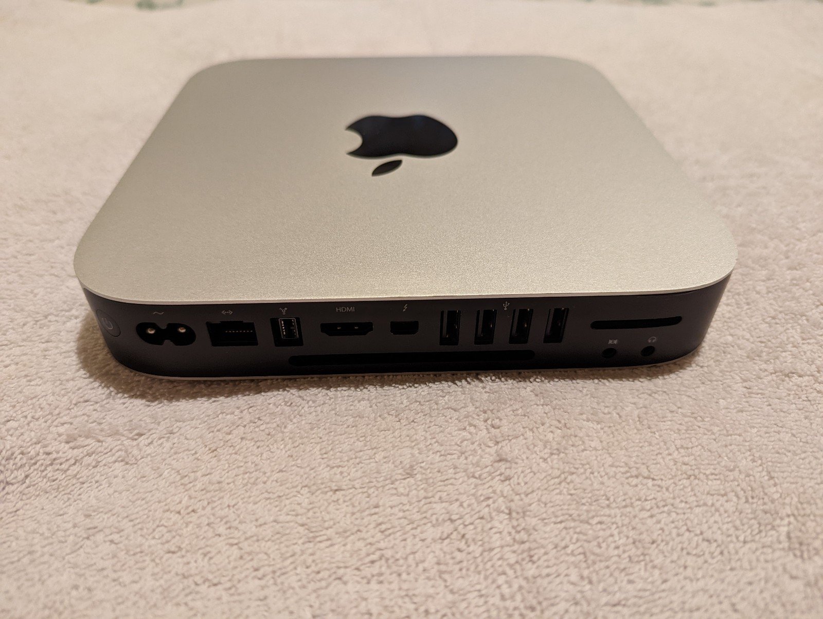 Apple Mac mini Desktop 2014-2018 model A1347 MGEM2LL/A
