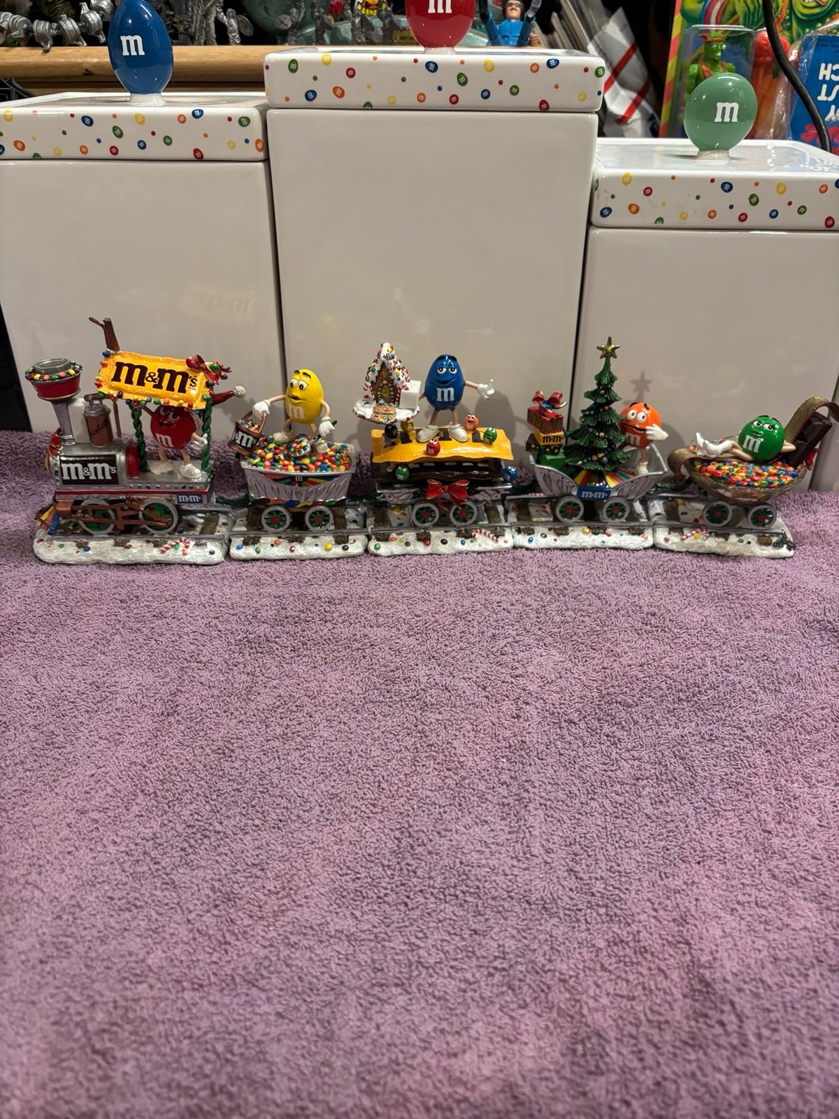 Danbury Mint The M&M’s Christmas Train Set