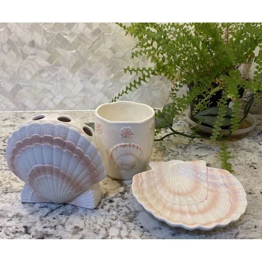 Vintage Otagiri Ceramic Bathroom Toothbrush Holder Soap Dish Tumbler Beach Shell
