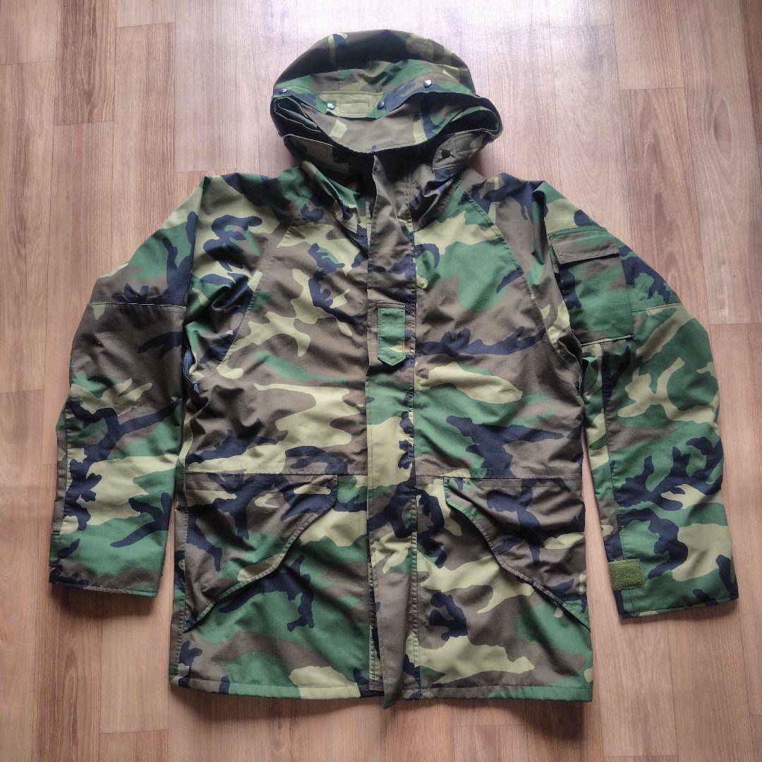 M-L US Military Genuine ECWCS Gen1 Woodland Camo Gore-Tex Parka