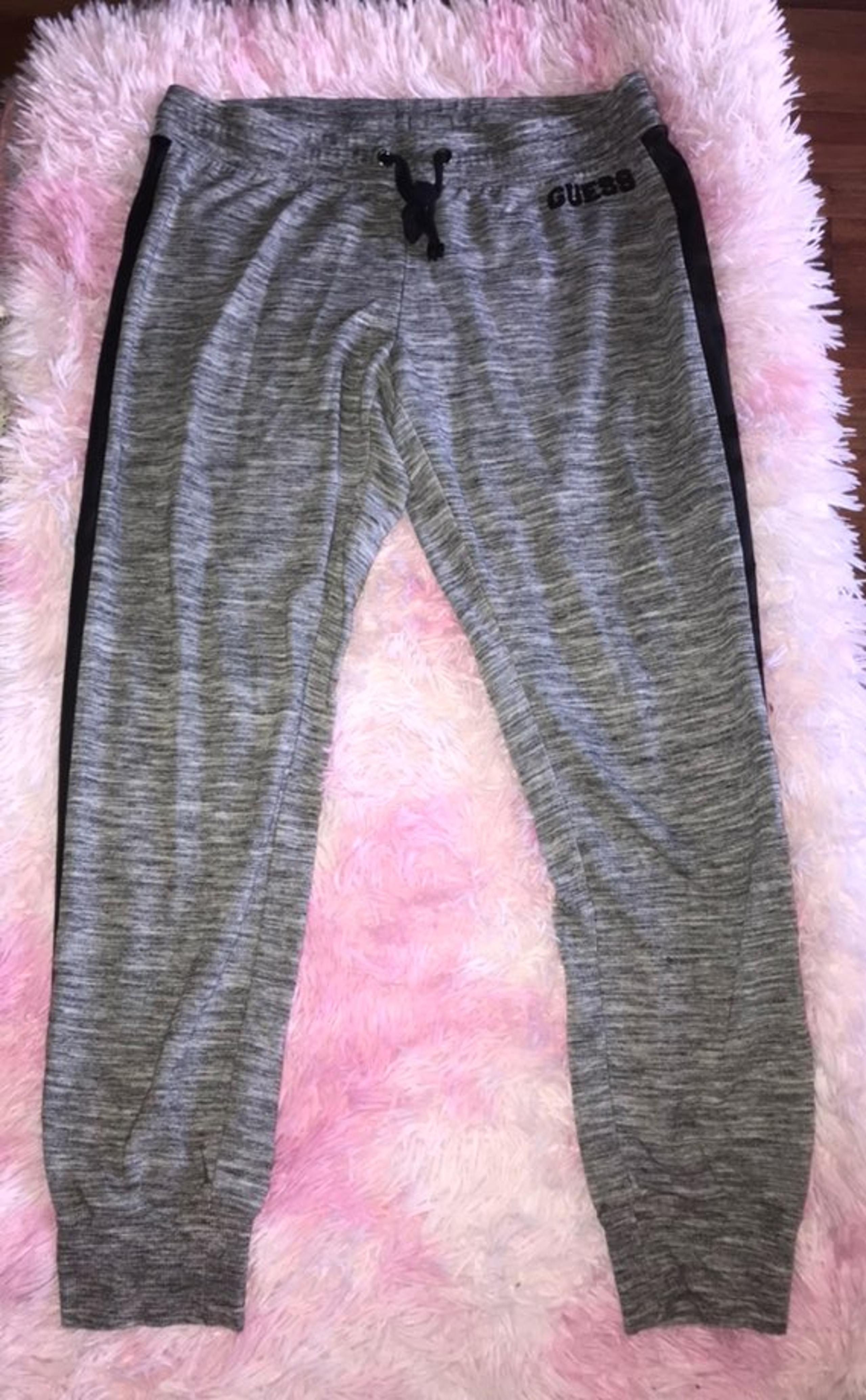 Guess Joggers