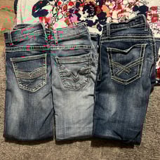 Buckle jeans