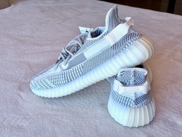 Adidas YEEZY BOOST 350 V2 in Static EF2905 ------------ SIZE 12M!