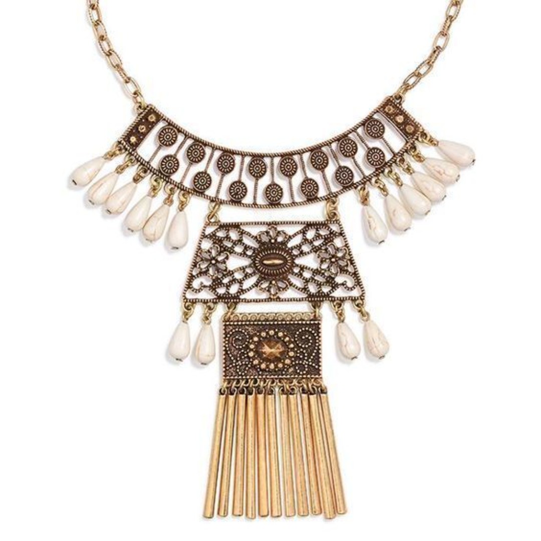 AVON Mark ANOTHER LEVEL Necklace ~ (Rare) NEW!!!