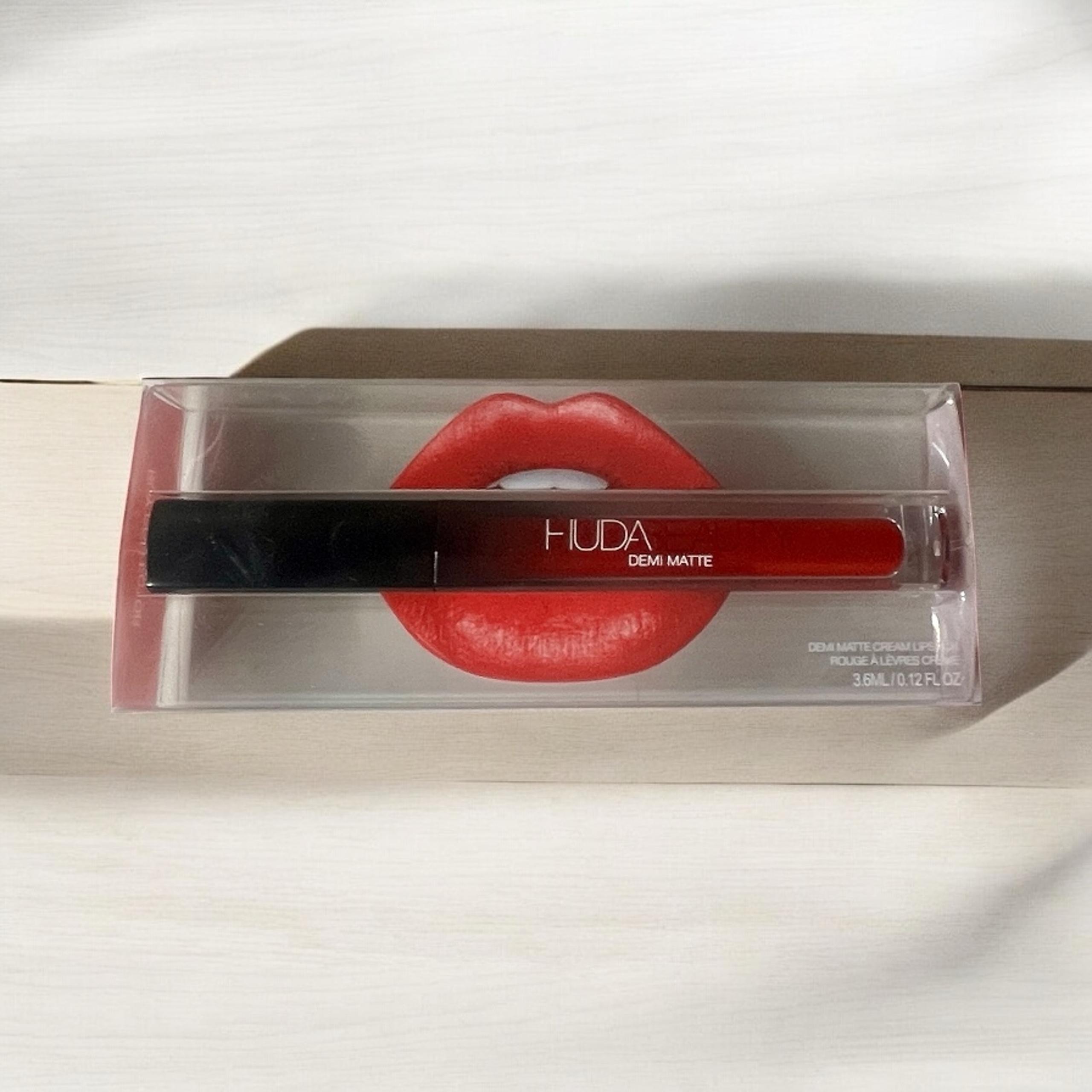 HUDA BEAUTY Demi Matte Cream Liquid Lipstick – Red | New