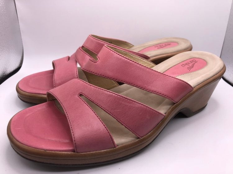 dansko pink sandals