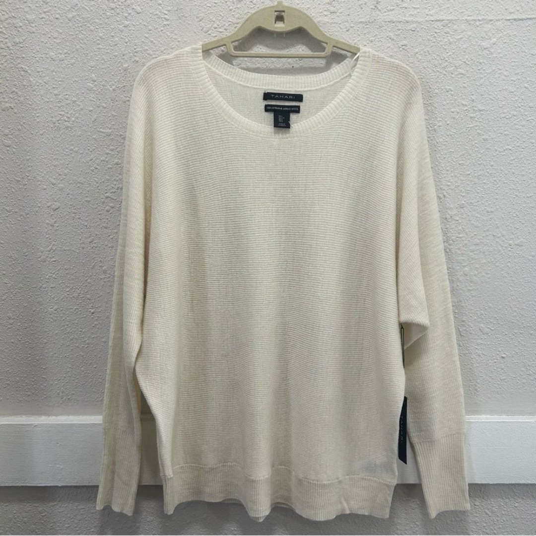 TAHARI Ivory 100% Extrafine Merino Wool Dolman Sleeve Sweater NWT L