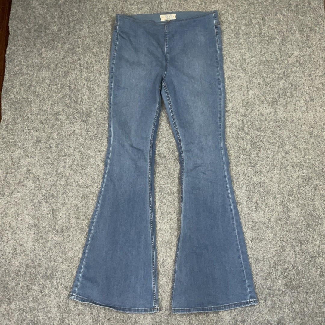 We The Free Jeans Womens Size 30 Blue Pull On Flare