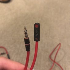 Beats Aux Cords
