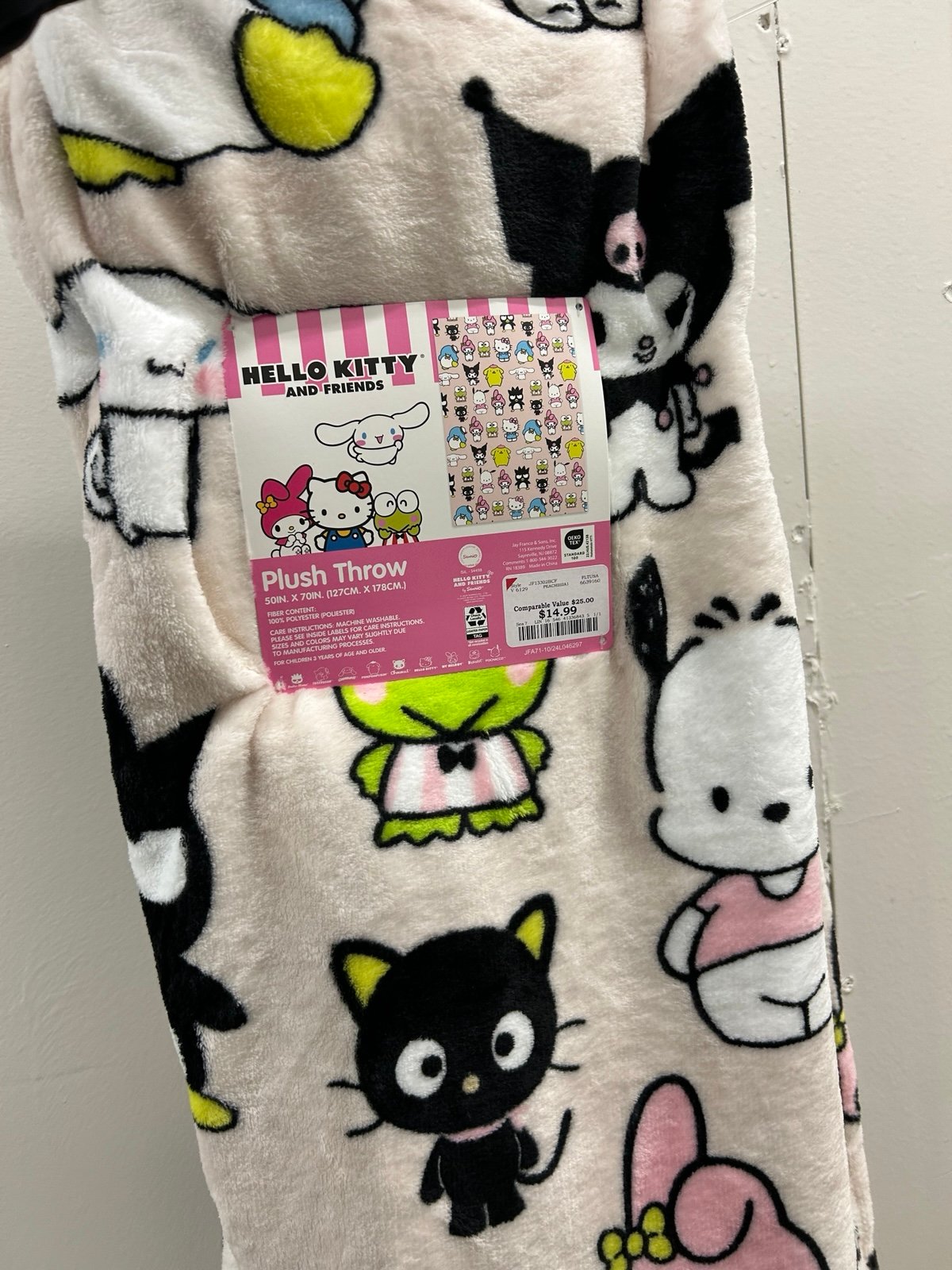 Hello Kitty blanket