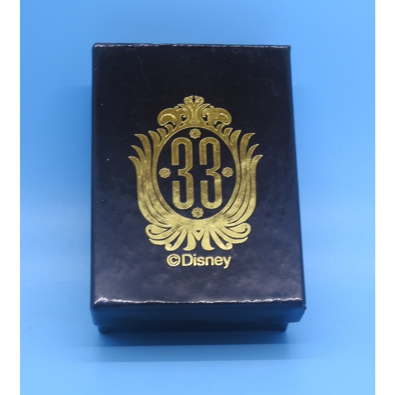 NEW! Disney GOLD Club 33 Members Lapel Pin Measures 1.5"x2" Classic Retired Logo