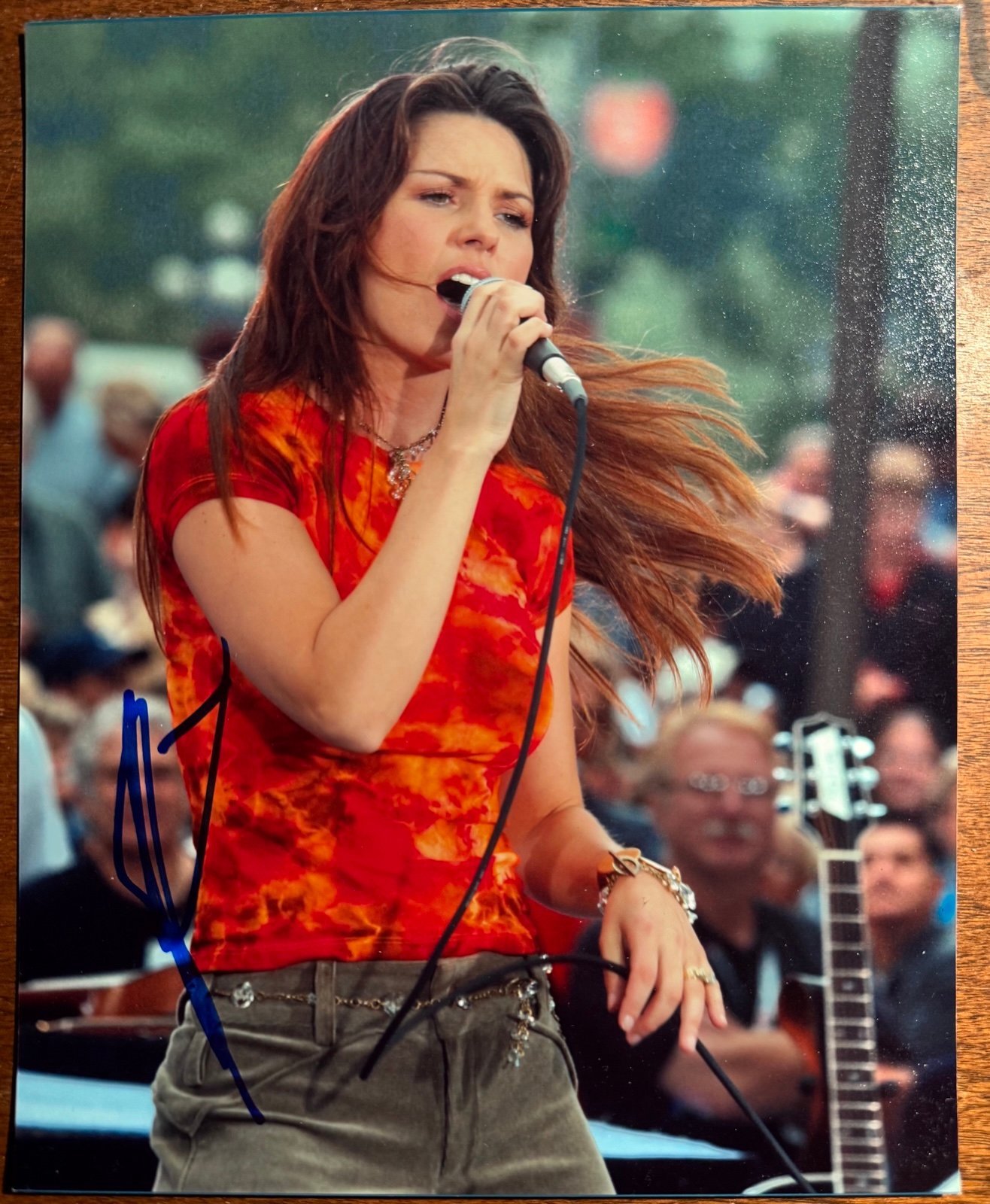 Shania Twain Autographed 8x10 Photo