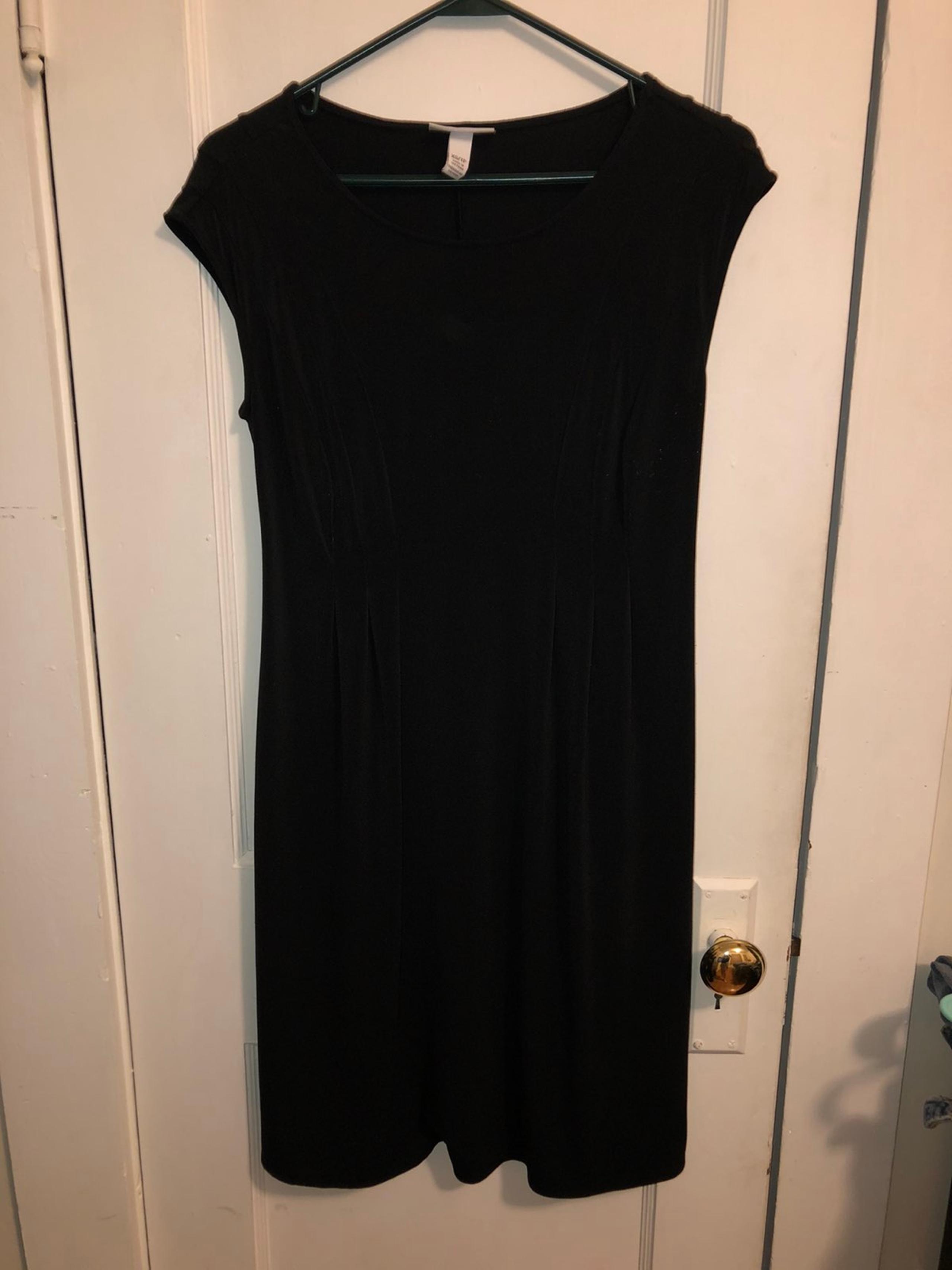 liz lange maternity dress