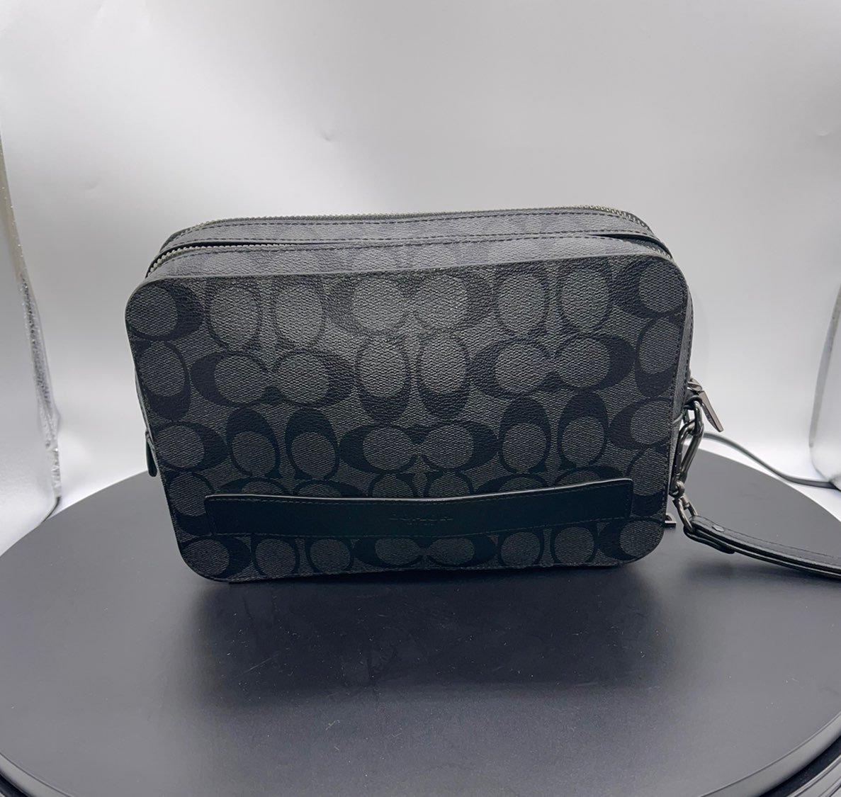 Coach signature Men’s Pouch