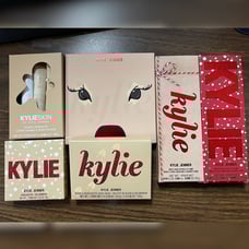Kylie limited edition Holiday gift set