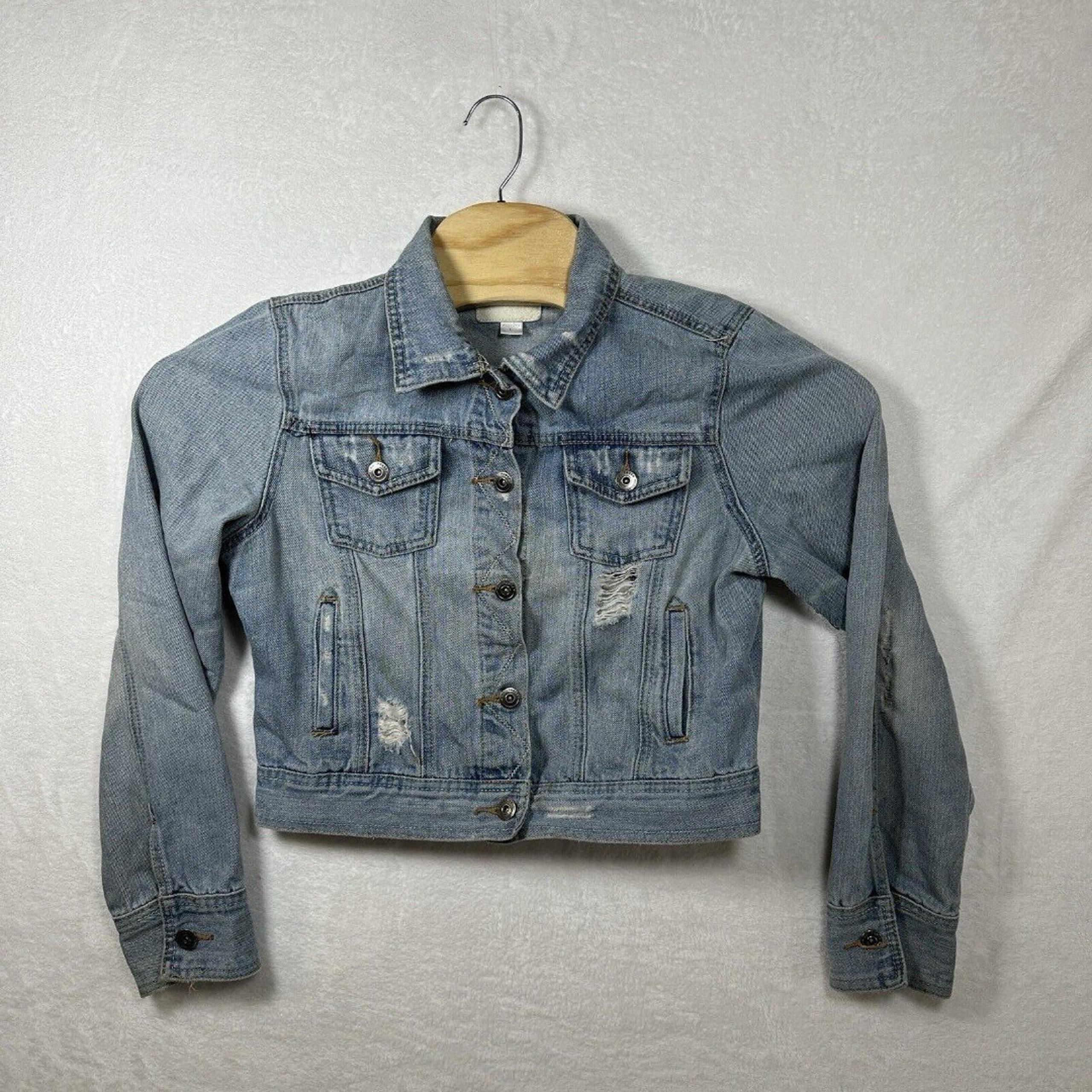 Dollhouse Jean Jacket Women’s Size Large Distressed Light Wash Blue