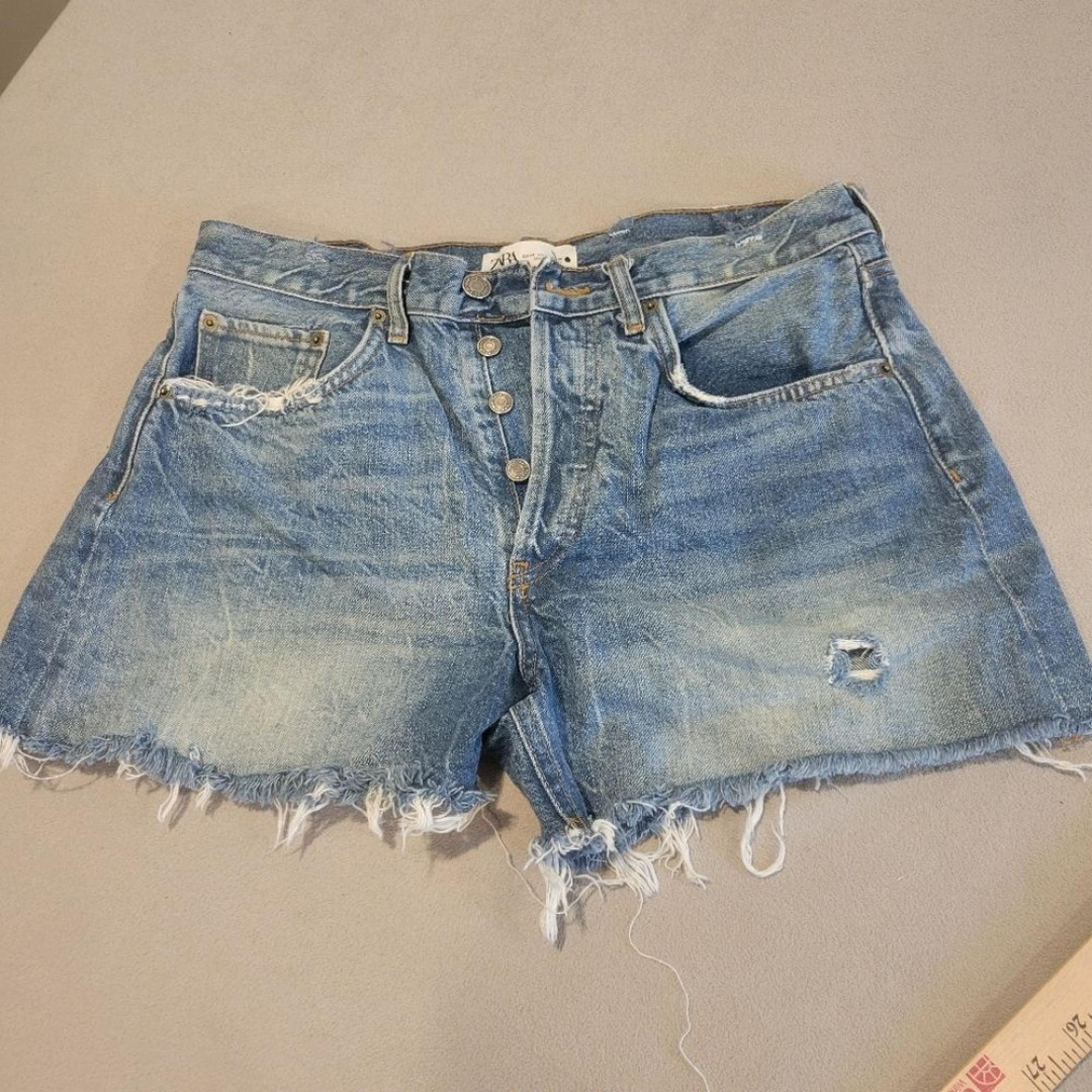 Zara High Rise Distressed Jean Short Size 29