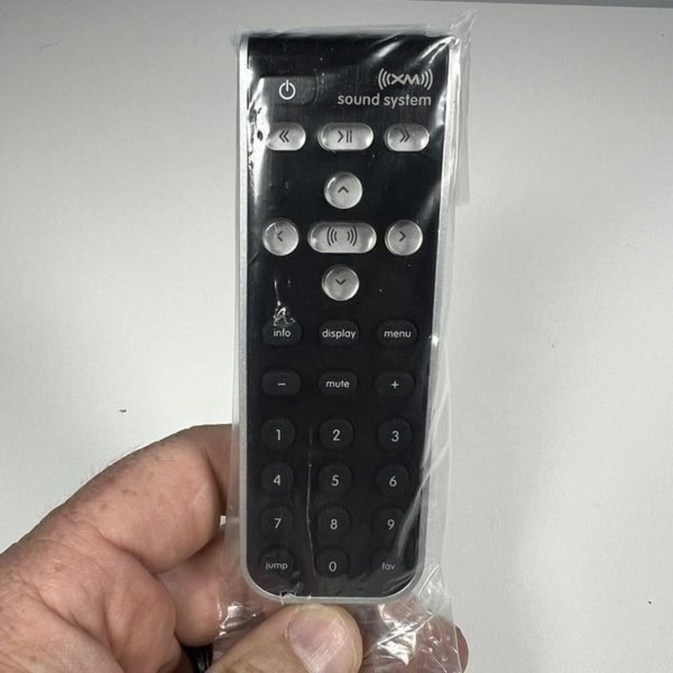 Sirius XM Sound System Remote Control xadh2 New Sealed 13646140