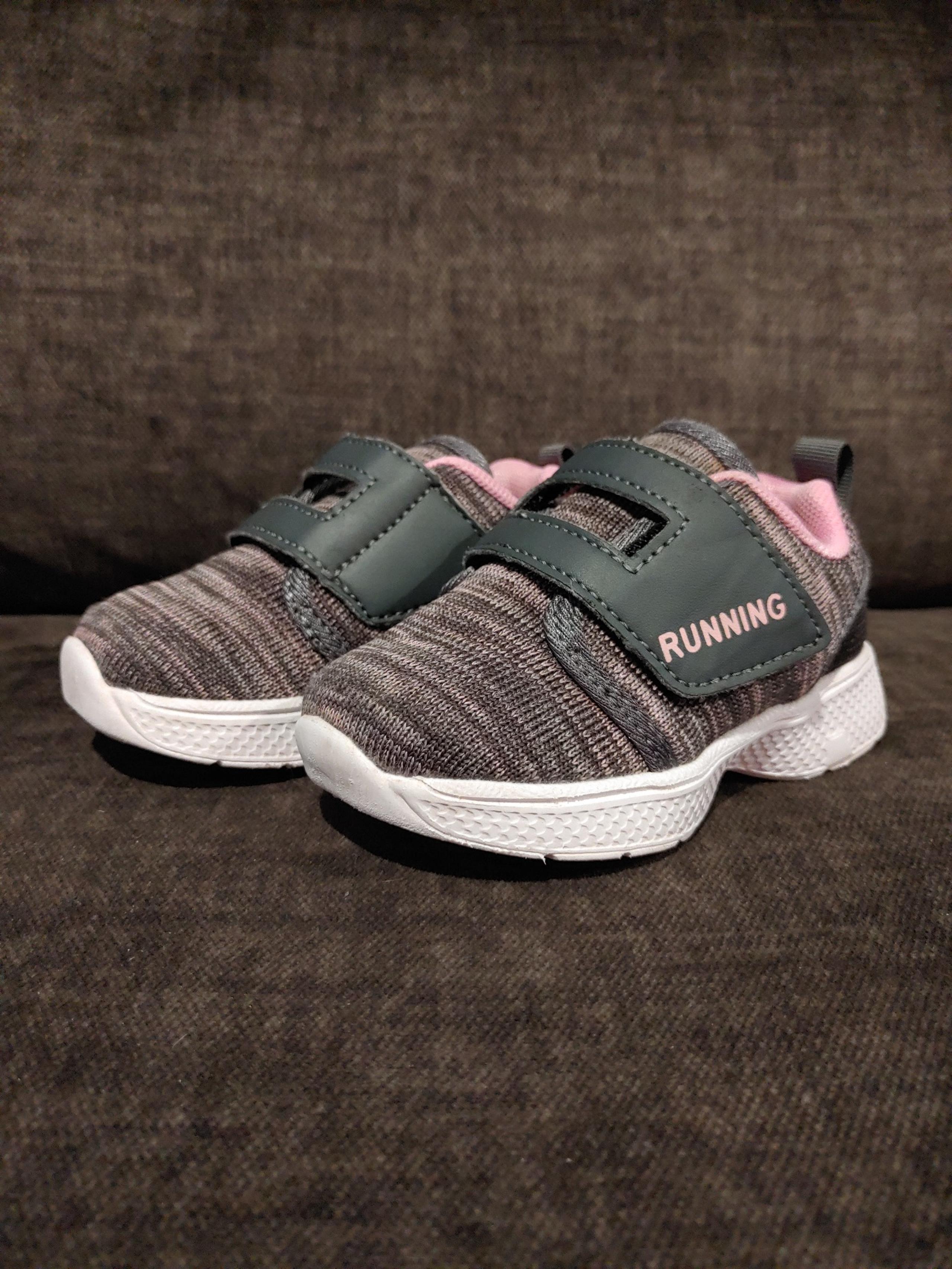 Adituo Toddler Girl Sneakers from Amazon Size 4