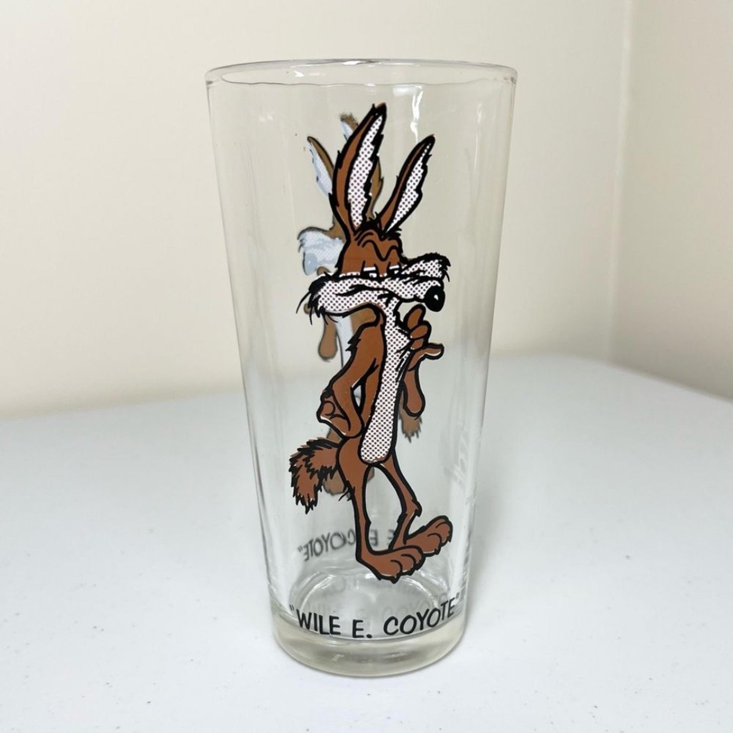 VTG 1973 Looney Tunes Pepsi Wile E. Coyote Collectible Drinking Glass