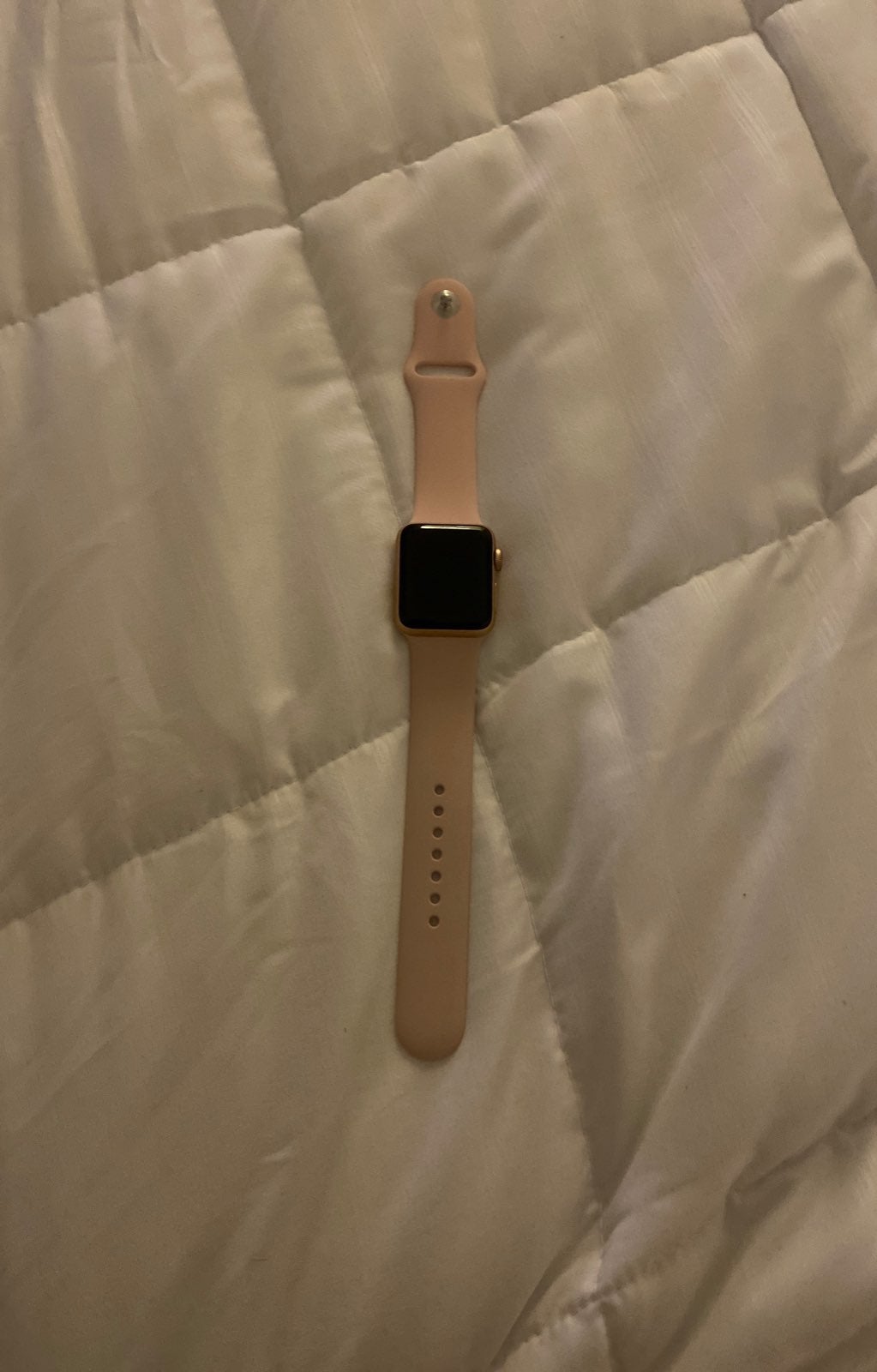 Apple Watch Series 3 38mm Aluminum Gold
