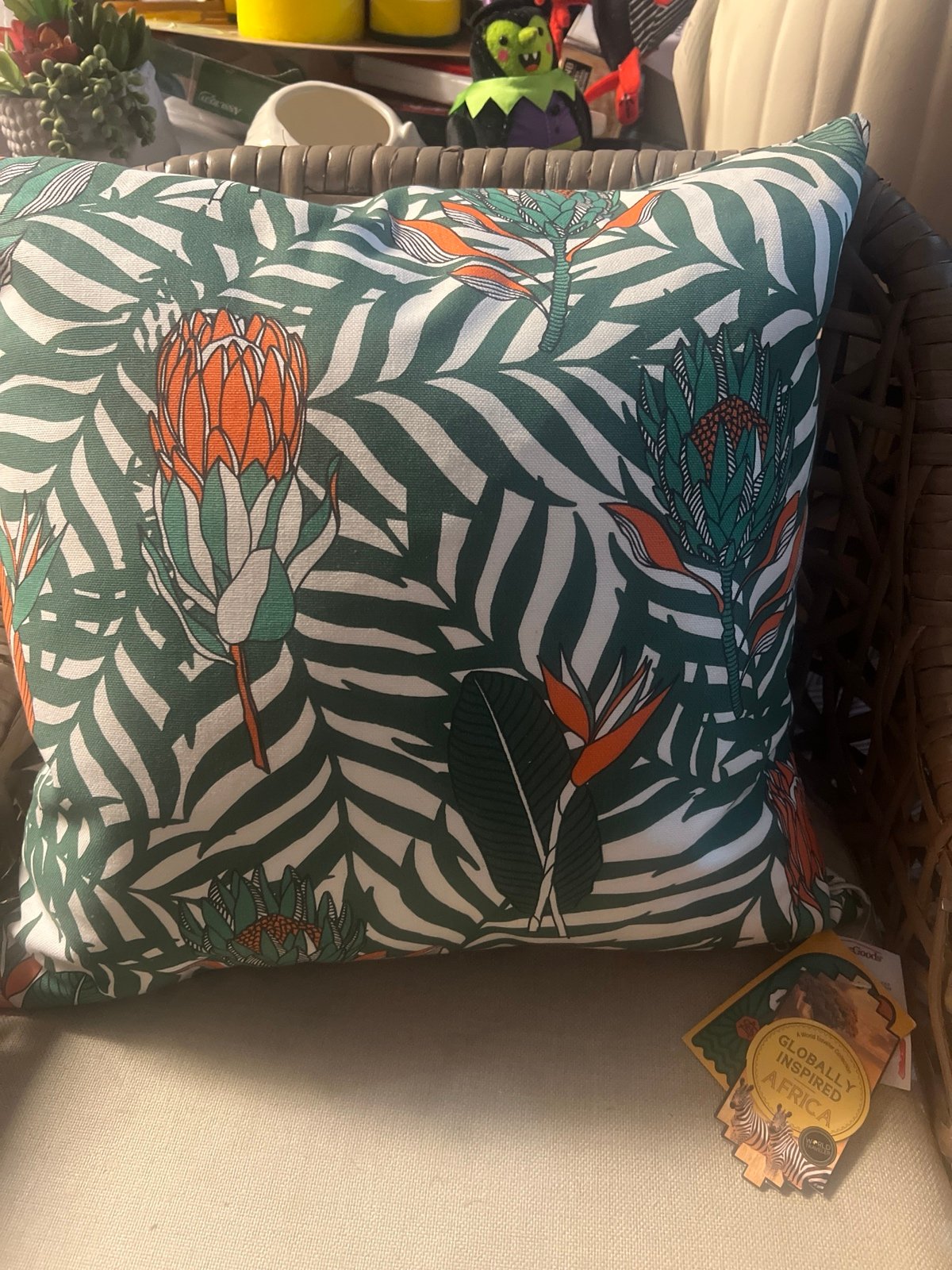 New eLove Supreme Co.Za Pillow NWT Unique