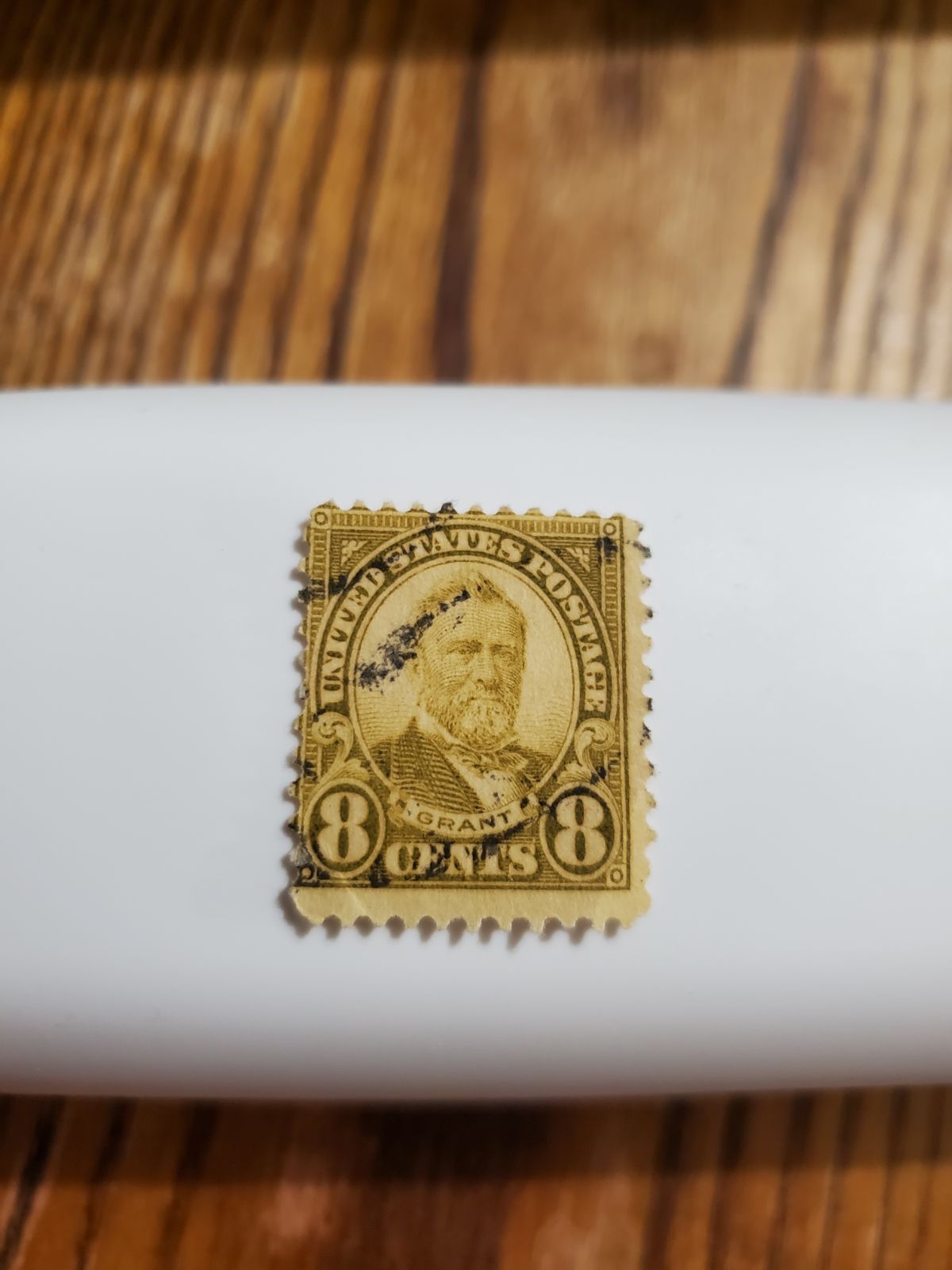 1923 Grant 8c stamp in excellent conditi