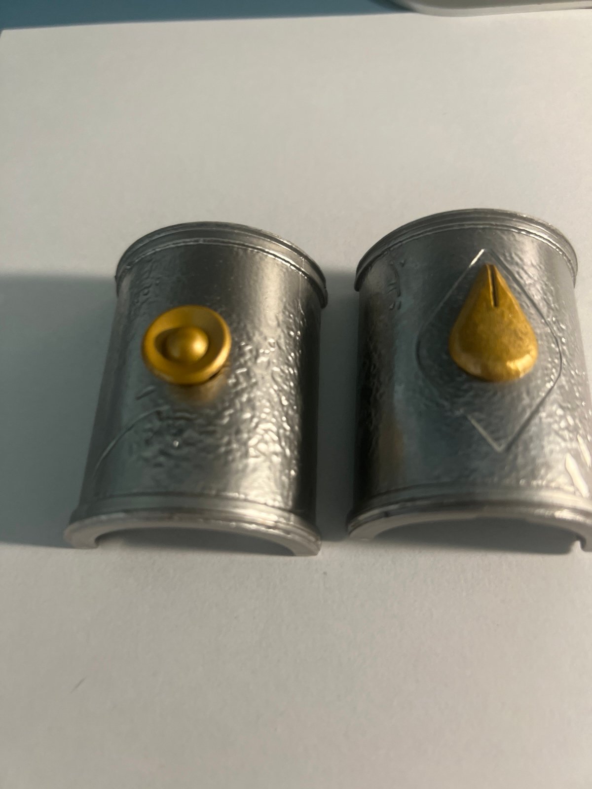 Savi's Workshop Protection And Defense Switch Lightsaber Scrap Galaxy's Edge 16