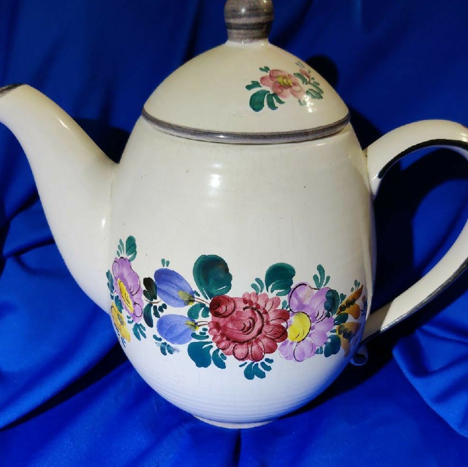 GMUNDER KERAMIK Teapot