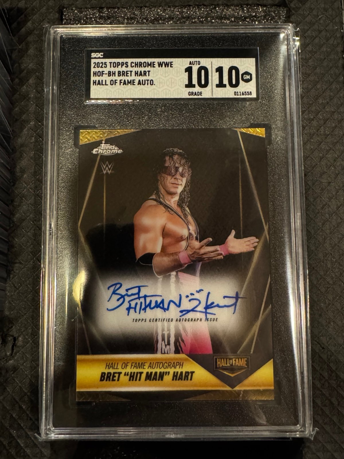 Bret Hart HoF Auto SGC 10