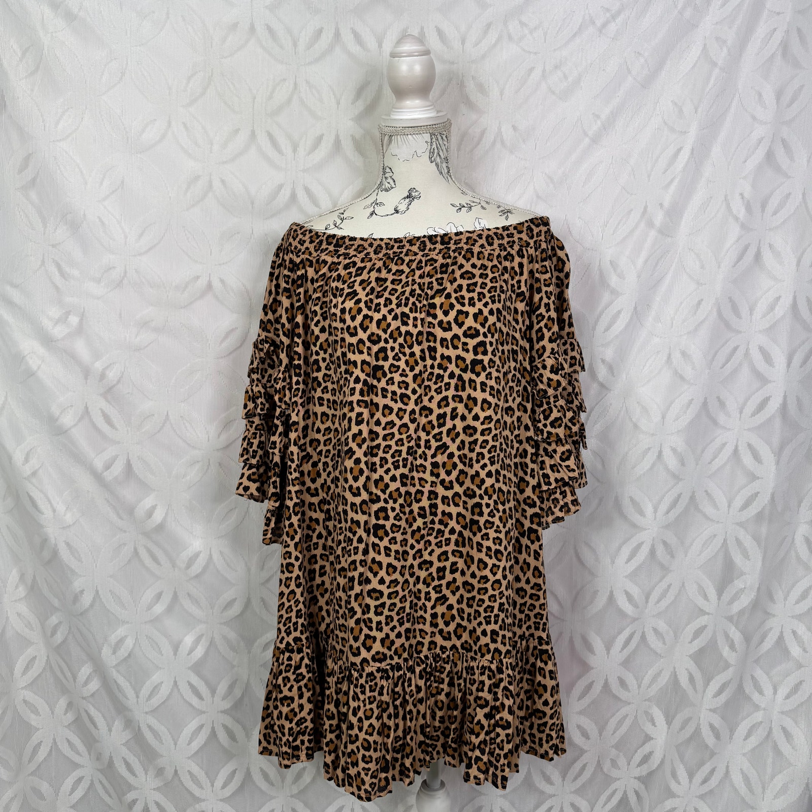 Fate Oversized Leopard Print Dress W/ Tiered Ruffle Sleeves & Ruffle Hem Size S