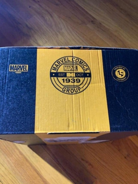 MARVEL 80 YEARS LOOTCRATE COLLECTORS BOX