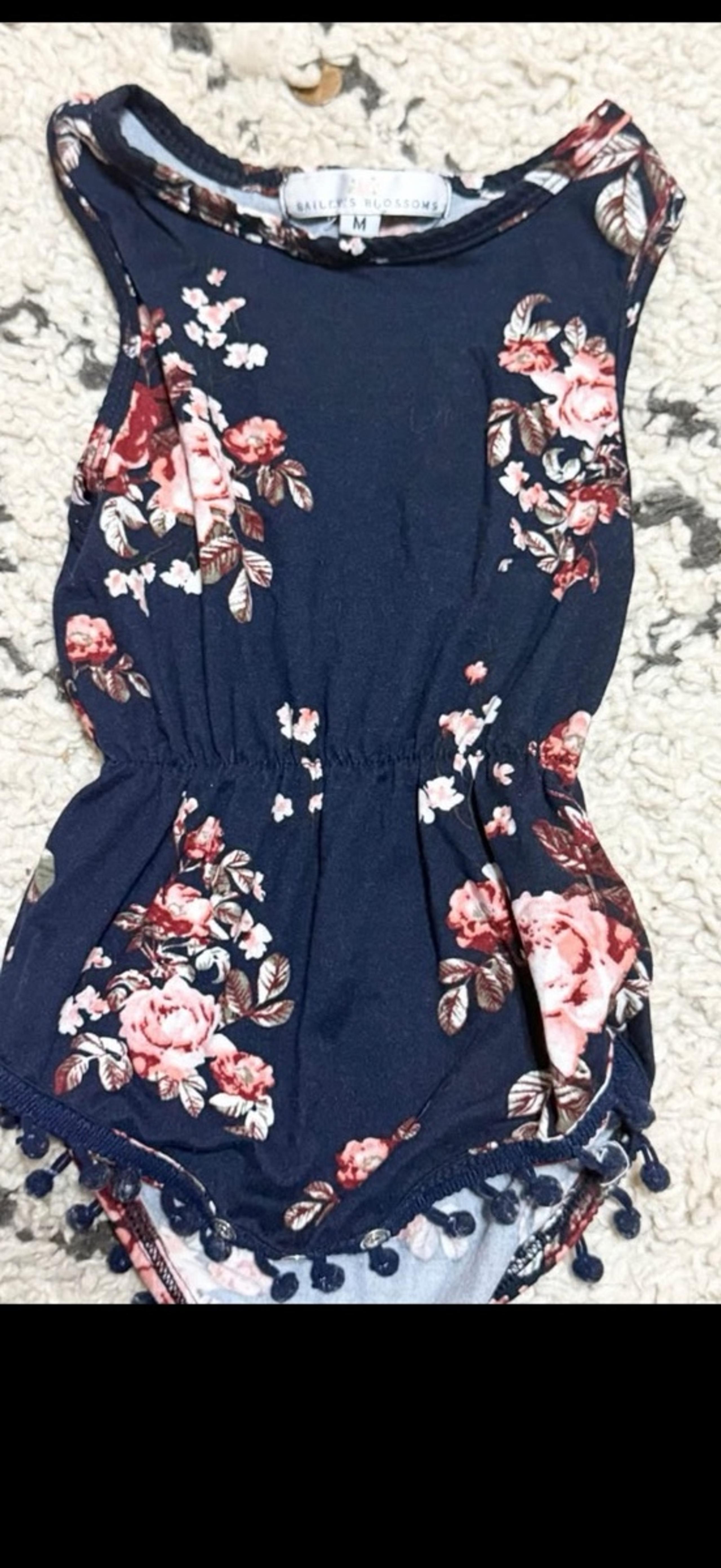 NWOT- 2T Baileys Blossoms Romper