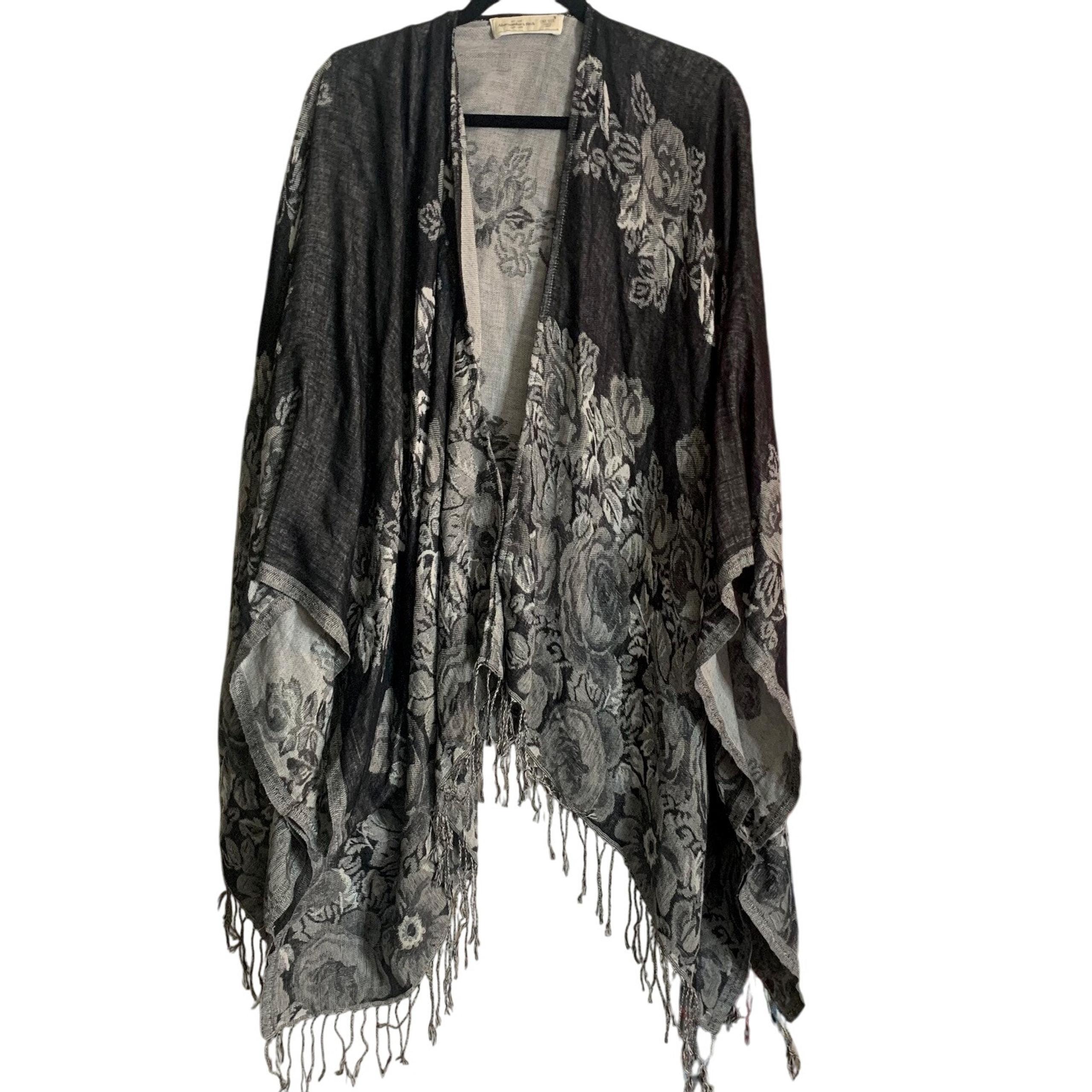 Abercrombie & Fitch Floral Poncho
