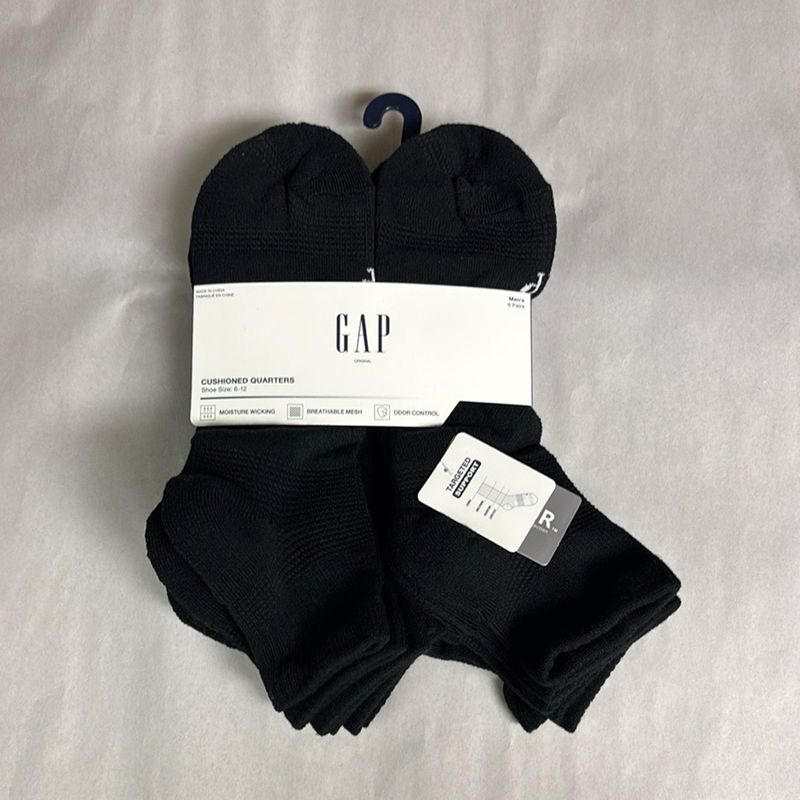 New Gap Socks Men’s Cushioned Quarters 6 Pair Black Socks Casual Activewear