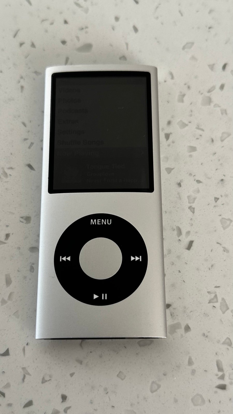 iPod Nano 4th Generation 8GB - Silver