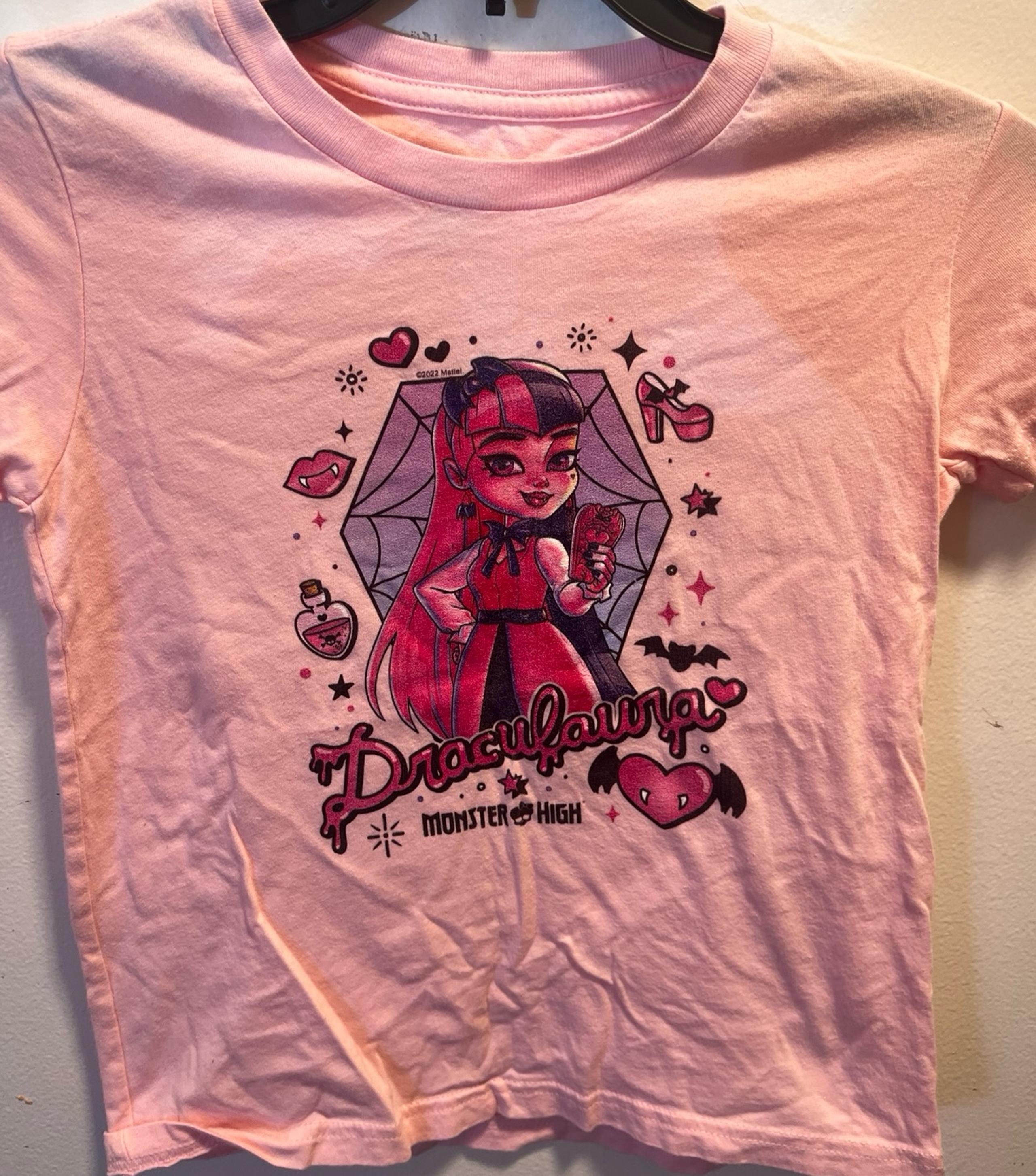 Monster High T-Shirt.