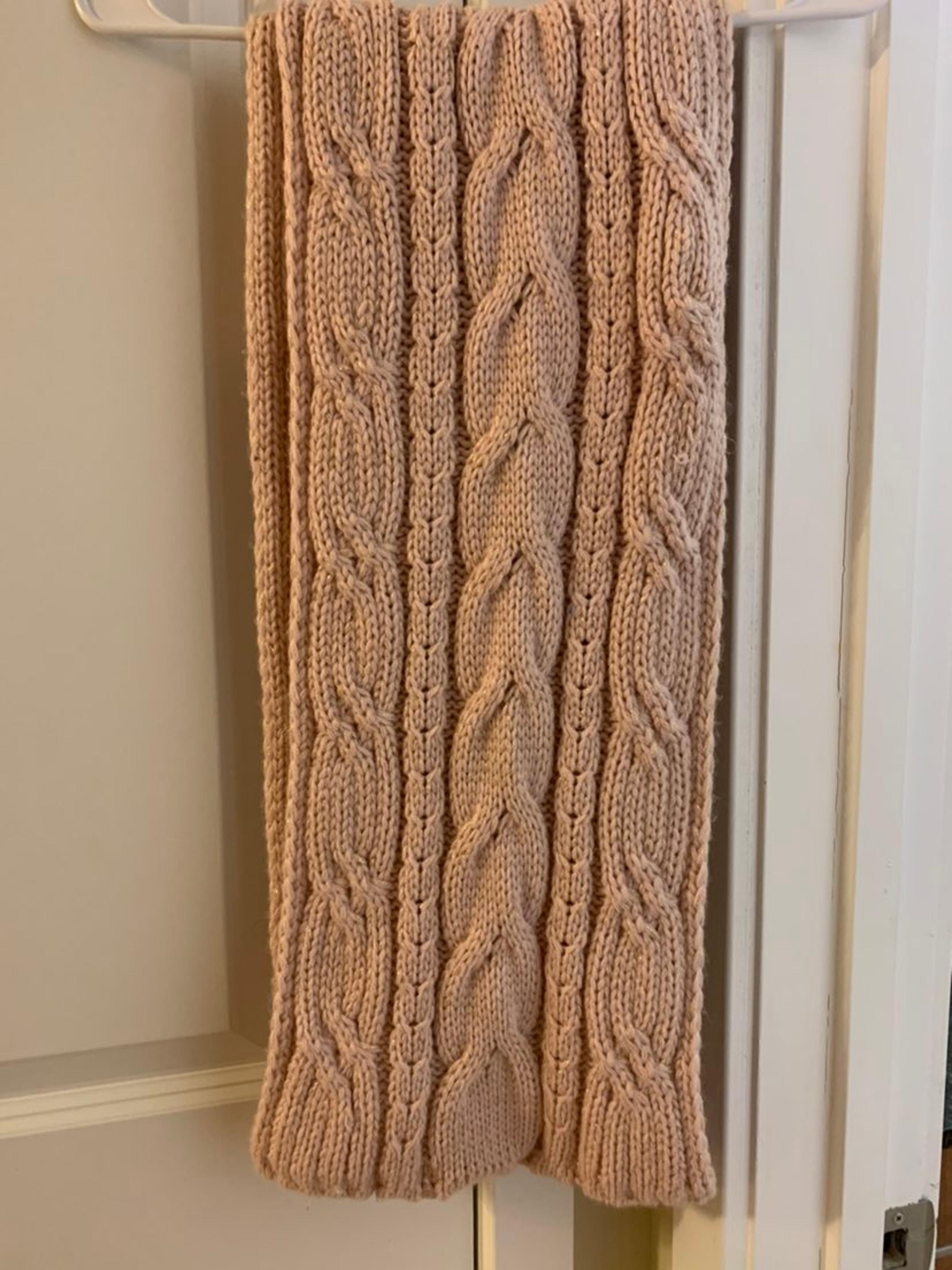New York & Company Infinity Scarf