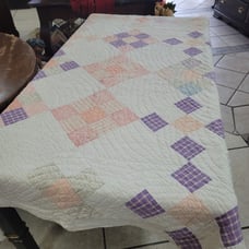 Vintage Handmade Quilt Full Twin Bedspread Blanket Farmhouse Cabin 60 x 64