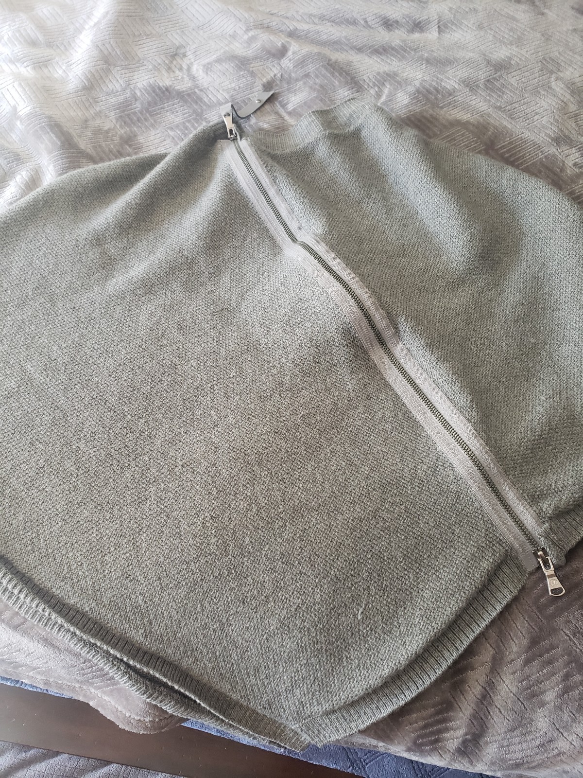 Lululemon poncho