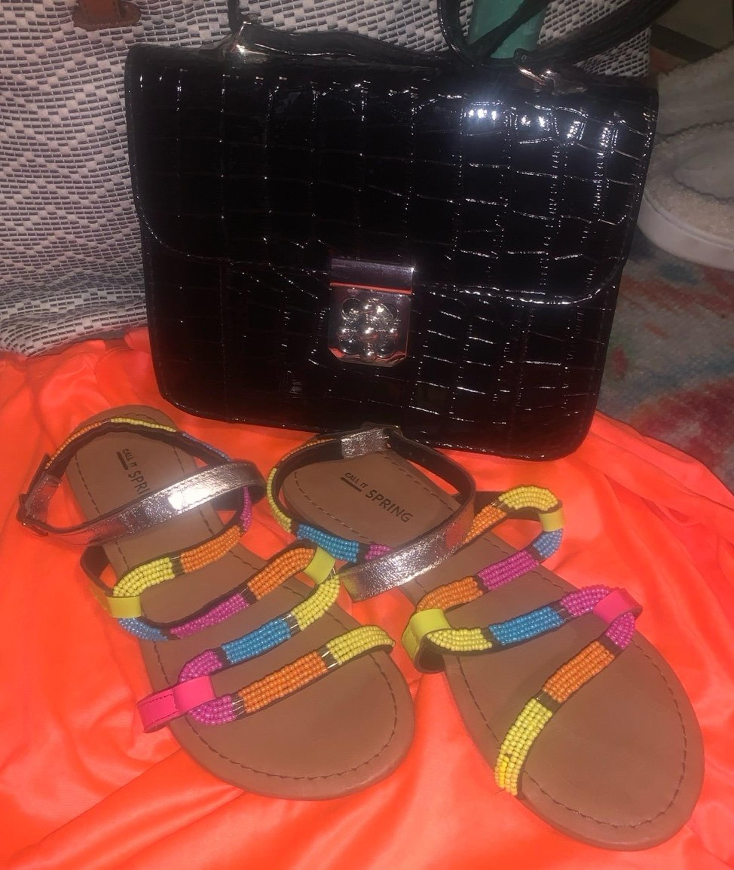 Call it Spring Crossbody bag w/Sandals sz 7