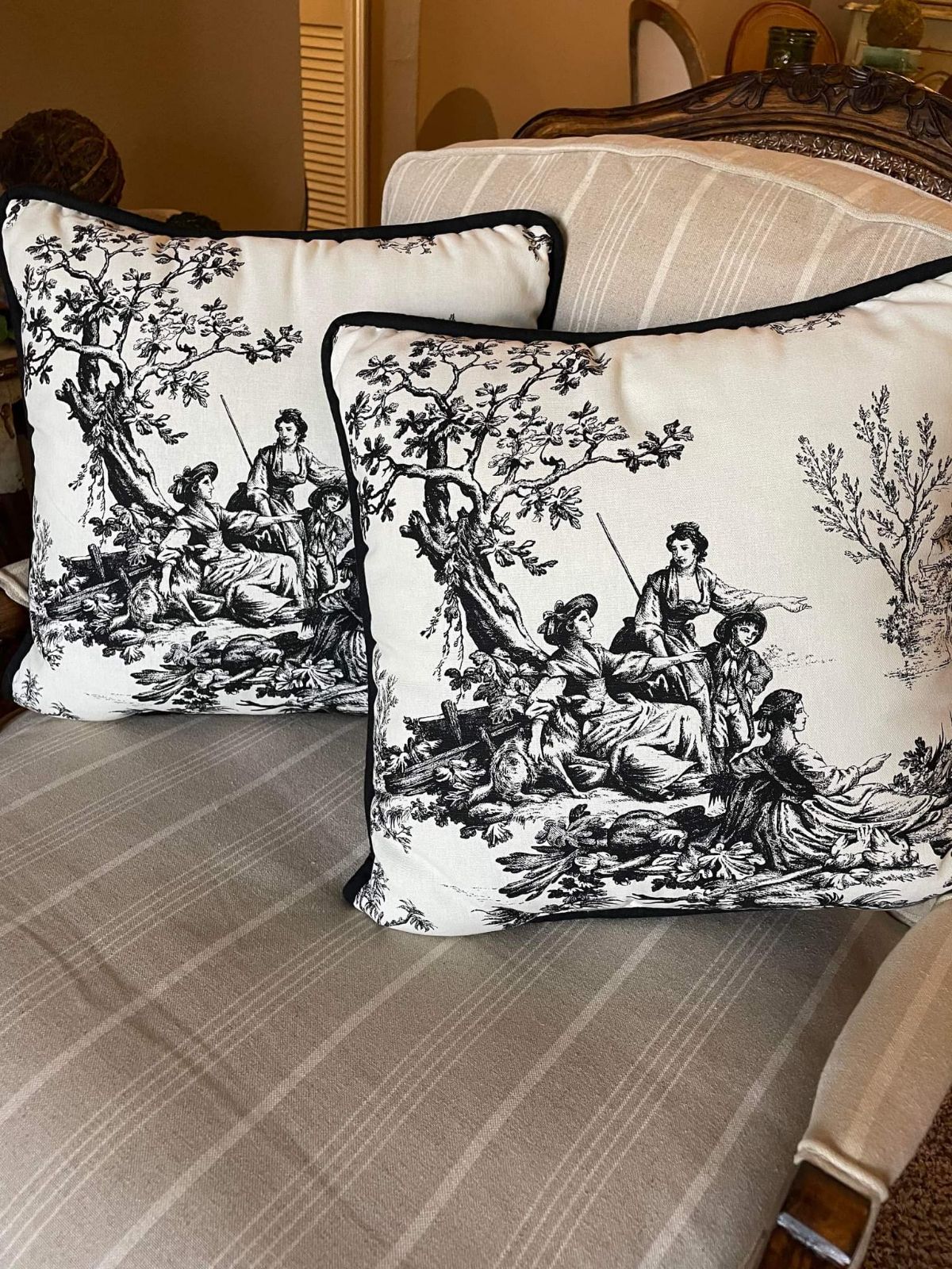 Thomasville at home throw pillows