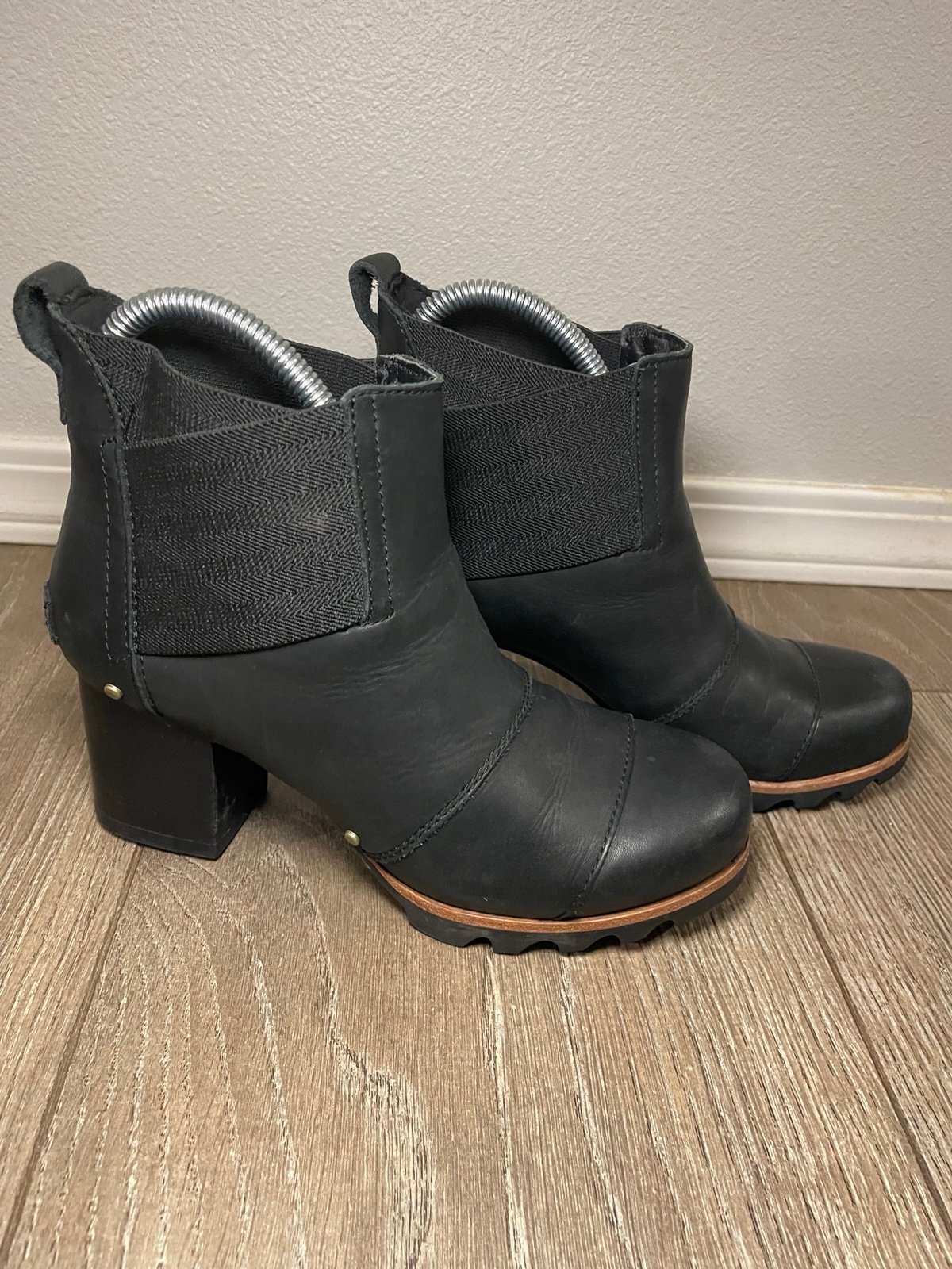 Sorel Addington Boots Black Women's Size 7